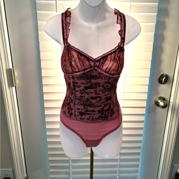 🩷Free People~Weekend Plans Bodysuit - Picture 2 of 15